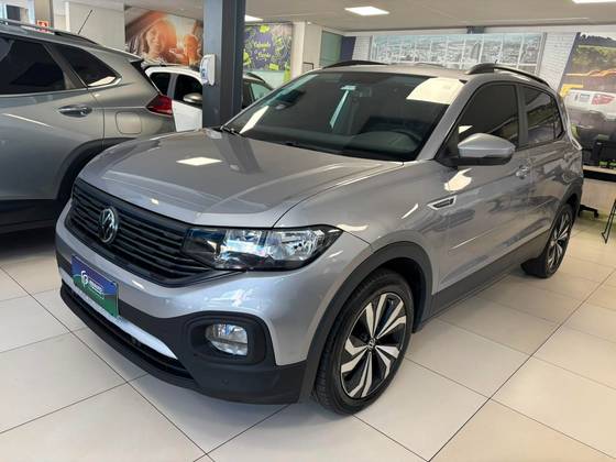 VOLKSWAGEN T-CROSS 1.0 200 TSI TOTAL FLEX AUTOMÁTICO VOLKSWAGEN T-CROSS 1.0 200 TSI TOTAL FLEX AUTOMÁTICO